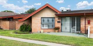 800 E Dallas Avenue unit: 7 Gallery 1