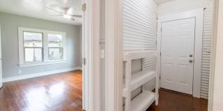 1824 Collins Avenue Gallery 9