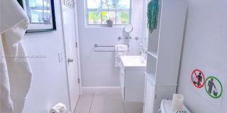 4420 NW 30th Ct Gallery 43