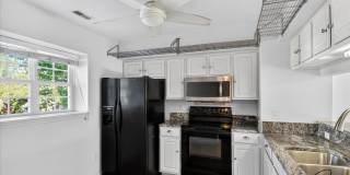 $2295 3 bedroom 2.5 bathroom Gallery 9
