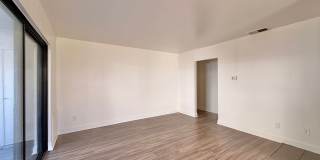 Bright & Spacious Condo Living with Parking! Gallery 4