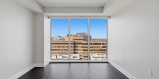 925 N FAIRFAX Street unit: 806 Gallery 18