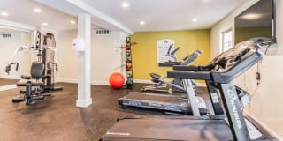 Williamsburg Manor Gallery 16