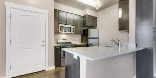 2 Bedroom, 1 Bath Available! Gallery 1