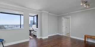 Arts Center Tower Apartments Gallery 12