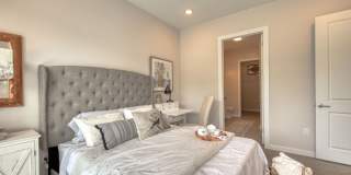 Vickers Roswell Gallery 19