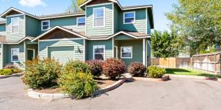Live in Redmond Oregon Gallery 1