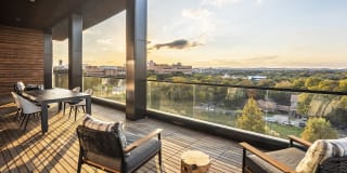 Aura Thirty2 Aura Thirty2 Gallery 6