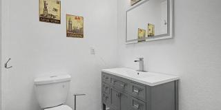 ALL UTILITIES, WIFI AND FURNITURE INCLUDED!! Beautiful Fully Furnished Home with Upgrades & Community Amenities! Gallery 21