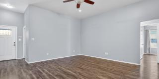 623 N Elkhart Avenue Gallery 3