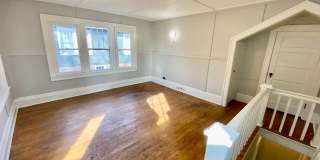 North AVL - Renovated 1920's Home with Separate 1/1 Apartment! Gallery 38
