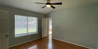 Great well-kept home in South Creek! Great well-kept home in South Creek! Gallery 16