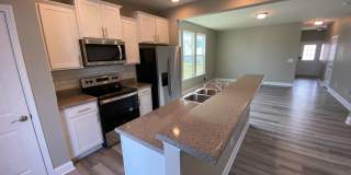 Room for Rent in 3 Bedroom Townhome at Princess Lita Way Gallery 12