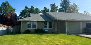 3 Bedroom 2 Bath McMinnville OR Gallery 1