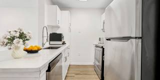 Sailpointe at Lake Norman Apartment Homes Gallery 8