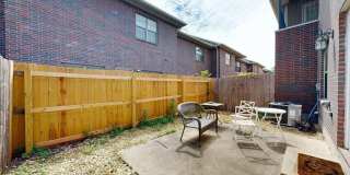 141 Forest Drive Gallery 28