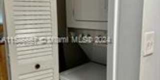 6424 Collins Avenue Gallery 10