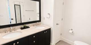 1bd/1.5ba Seattle Condo Gallery 18
