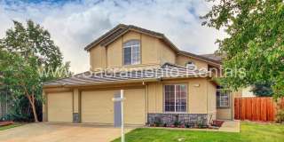Spacious Elk Grove 5bd/3ba House with 3 Car Garage Gallery 1