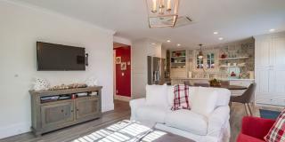 Furnished 2 Bedroom, 1 Bath Gallery 1