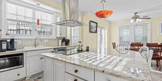 104 S Oakland Ave Gallery 7