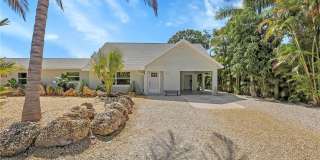 958 Indiana Avenue Gallery 1