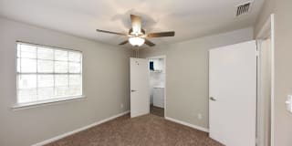 130 Cole Gallery 9