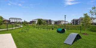 Clear Creek Springdale Apartments Gallery 10