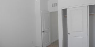 324 Lupton Avenue Gallery 18