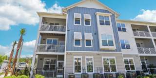 Velara Luxury Apartments Gallery 74
