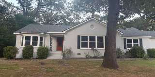 Beautiful 3 Bedroom and 2.5 Bathroom Gallery 1