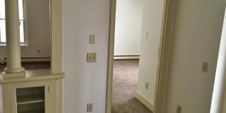 610 Union Street Gallery 13