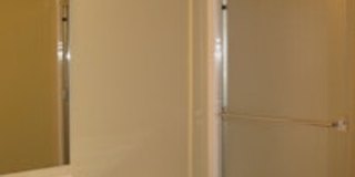 3.bd/2.5ba Townhouse in Puyallup Gallery 7