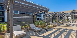 Portier at Midtown Gallery 33