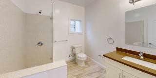 957 Hayes Street Gallery 8