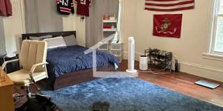 Gorgeous modern entire home perfect for large student groups available 9/1/2027 Gallery 57