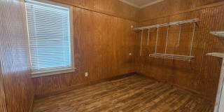 3 BD / 2 BA Unfurnished - One block to the beach Gallery 11
