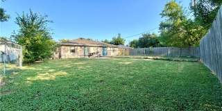 1611 Cloverdale Court Gallery 9