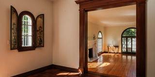 1004 North Beverly Drive Gallery 6