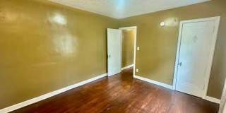 Charming 3 Bedroom Single Family Home Available Now!! Gallery 9