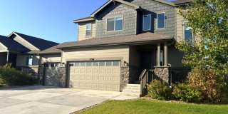 Beautiful 3 Bed, 2.5 Bath House in Windsor! Gallery 3