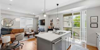 Modern Sloan’s Lake Townhome | Rooftop Deck, Hot Tub & Downtown Views Gallery 26