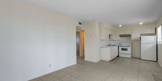 Bright & Spacious 2-Bedroom in the Heart of Las Vegas! Gallery 4