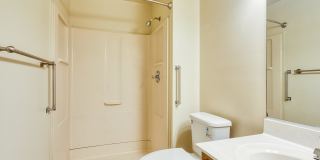 Holly Point Apartments Gallery 87
