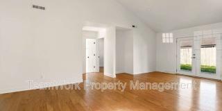 1127 Snap Dragon Court Gallery 5