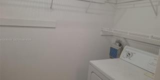 12831 SW 43rd Dr Gallery 6