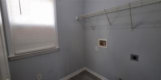 1040 Smith Street SW Gallery 11