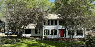 510 Squire Circle Gallery 1
