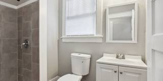 Large 3BR/2BA Near Downtown Savannah Home For Rent Gallery 21