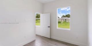 710 Peacock Ave Gallery 26